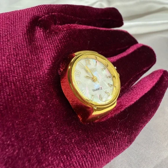 Creative finger watch Ring Watch aesthetic - Picture 5 of 11